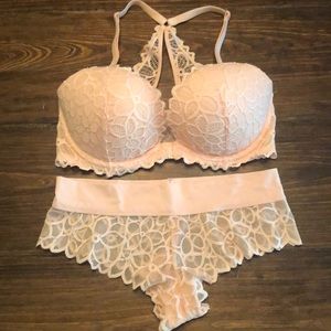 Victoria’s Secret pink bra panty set